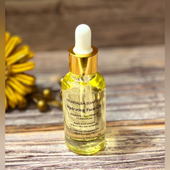 Face and Neck Oil - Handmade HYDRATE REJUVENATE CONDITION - Picture 2 of 2